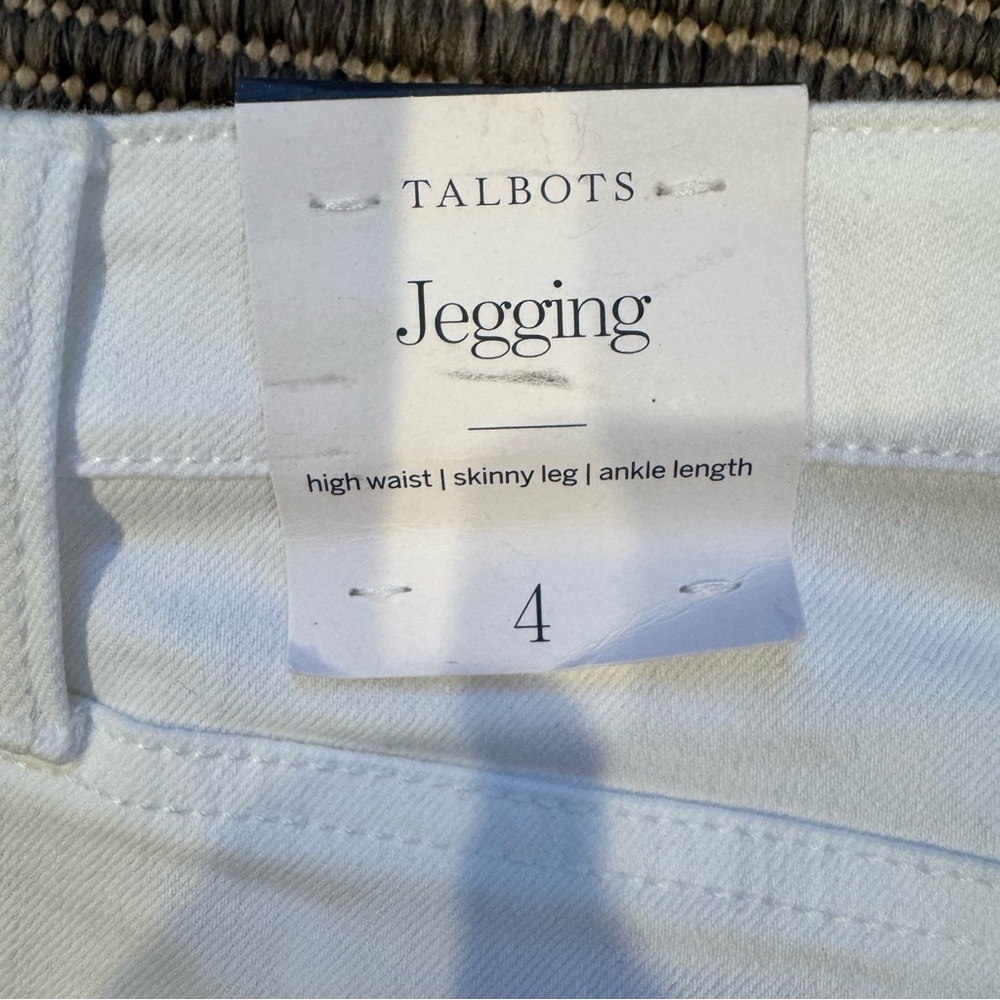 Talbots Women's White Skinny Jeans - Picture 4 of 5